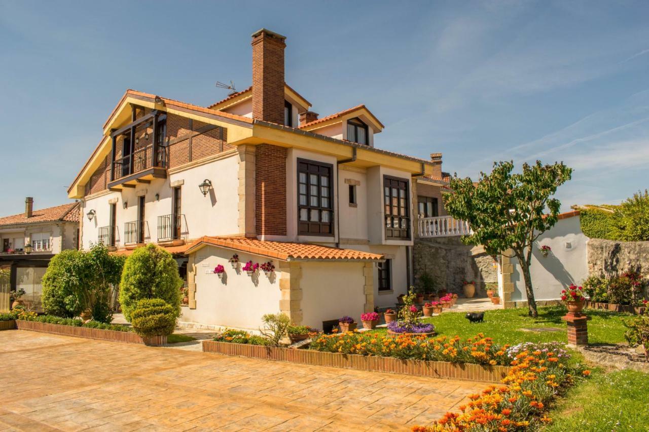 Posada Marina Suances Bagian luar foto